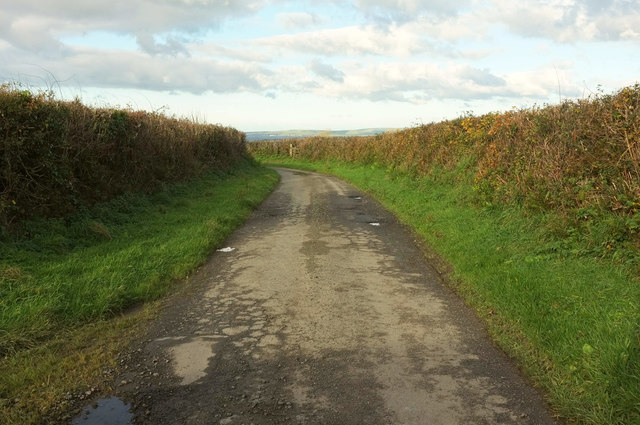 Lane to Gammaton © Derek Harper :: Geograph Britain and Ireland