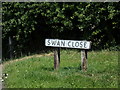 TG1318 : Swan Close sign by Geographer