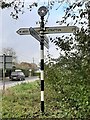 Direction Sign ? Signpost on Larkwhistle Farm Road, Micheldever