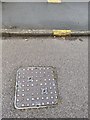 TF0820 : Drainage manhole by Bob Harvey
