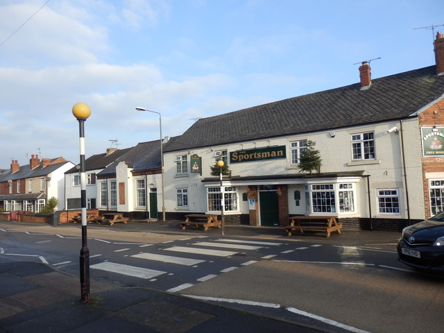 Sportsman Pub and Crossing on North Wingfield Road