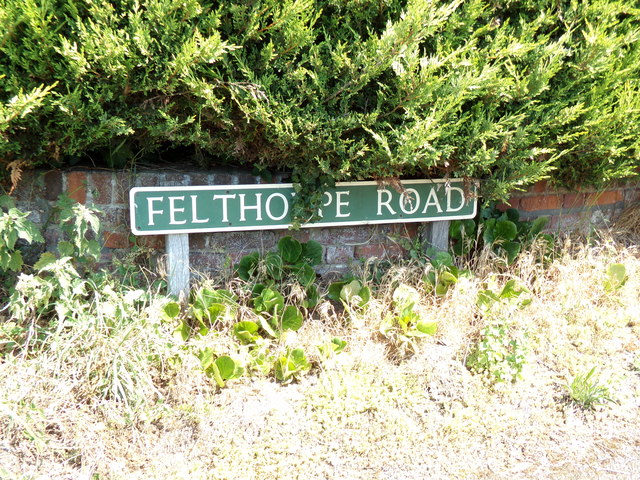 Felthorpe Road sign