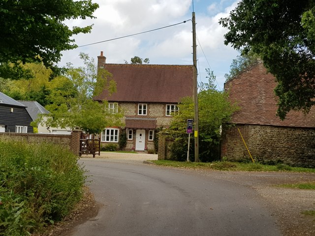 Shripney Lane near Shripney Manor