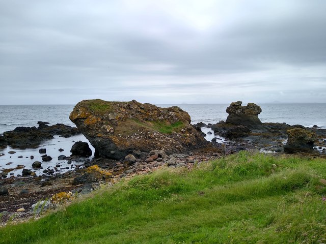 Two Oddly Shaped Rocks © Aleks Scholz Cc-by-sa/2.0 :: Geograph Britain ...