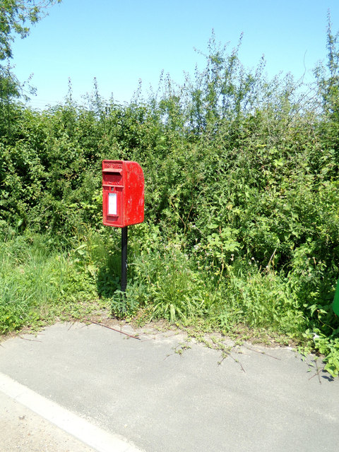 School Road Postbox