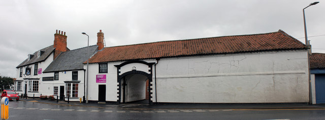 Fortescue Arms and Coach House, Market Place, Tattershall