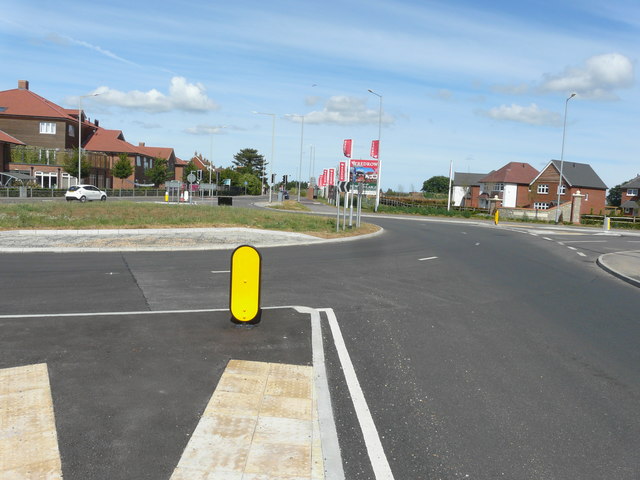 Roundabout, Island Road