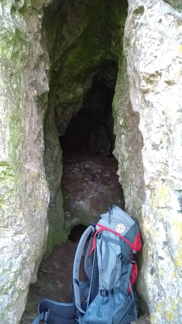 Aldery Cliff Cave