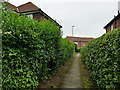 Footpath from Otley Old Road to New Adel Lane