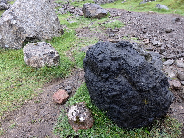 Basalt boulder near Needle Rock