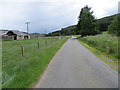 Minor road passing between Netherton and Crofts