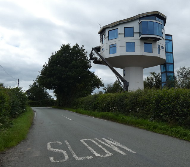 Netchwood Water Tower © Mat Fascione cc-by-sa/2.0 :: Geograph Britain ...