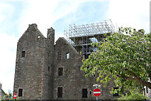 NX6851 : Maclellan's Castle, Kirkcudbright by Billy McCrorie