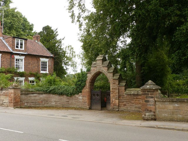 Gateway To Oxton Churchyard © Alan Murray Rust Cc By Sa20 Geograph Britain And Ireland