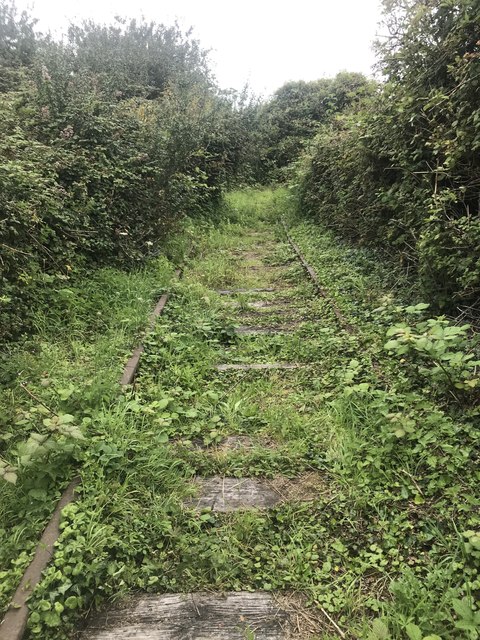 Severn Way following the course of an... © don cload :: Geograph ...