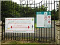 Notices on the gates, Sighthill Cemetery