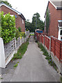 Path into Churwell Park - from Daffil Avenue