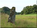 NM8501 : Glennan standing stone by Patrick Mackie