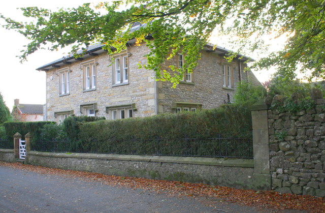 Deighton House, Riverside