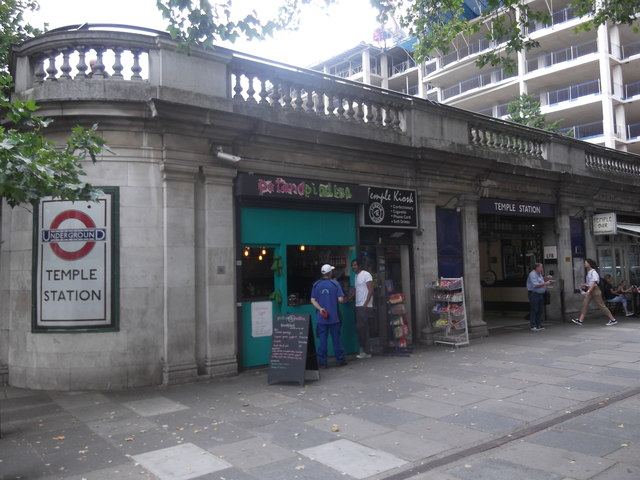 Temple Underground Station