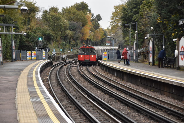 Train pulling into North Ealing