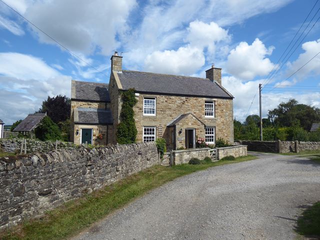 Lee Nook Cottage © Oliver Dixon :: Geograph Britain and Ireland