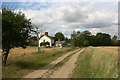 TL7028 : Footpath between Hunt's Farm - Park Hall by David Kemp