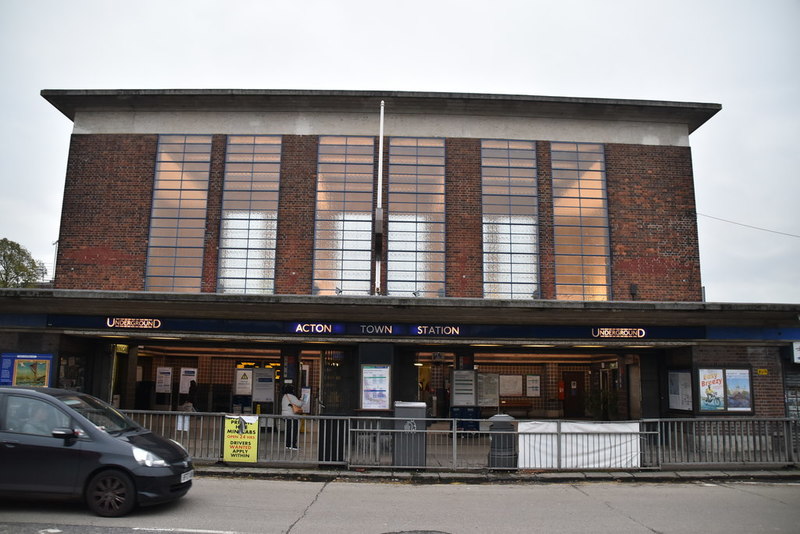 acton-town-station-n-chadwick-cc-by-sa-2-0-geograph-britain-and