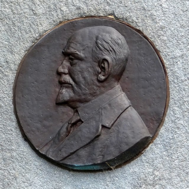 Marshall Stevens: memorial medallion