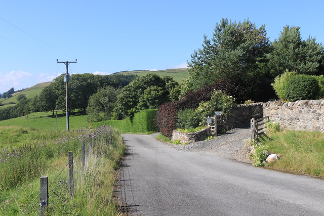 Track at Lettoch © Andrew Abbott cc-by-sa/2.0 :: Geograph Britain and ...