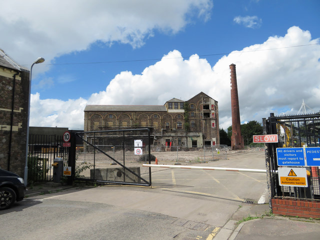 Redevelopment at the Brains Brewery site © Gareth James cc-by-sa/2.0 ...