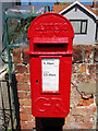 TG1022 : The Street George V Postbox by Geographer