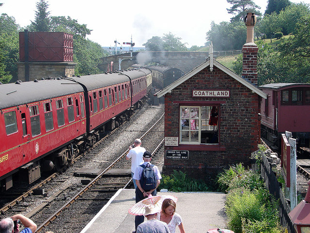 A busy day at Goathland © John Lucas cc-by-sa/2.0 :: Geograph Britain ...