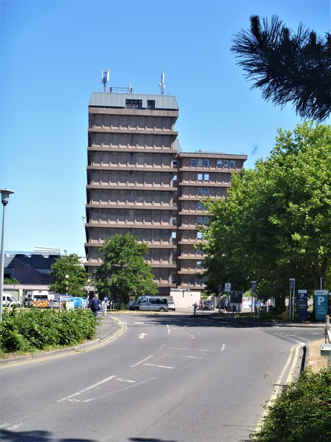 gloucester-royal-hospital-1-michael-dibb-geograph-britain-and