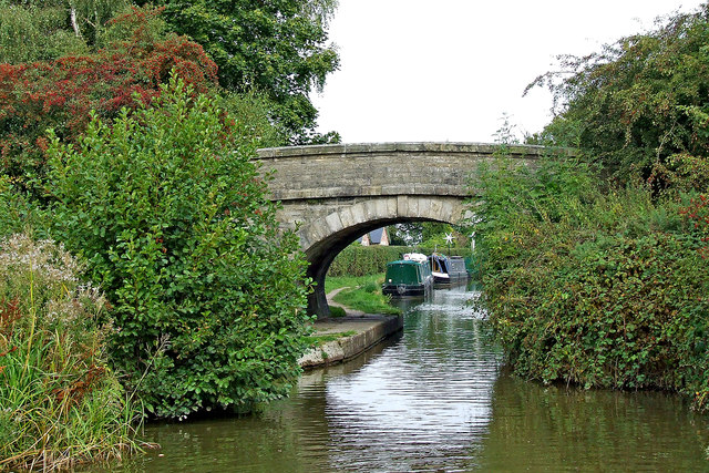 Whitley Green Bridge near Bollington in... © Roger Kidd cc-by-sa/2.0 ...