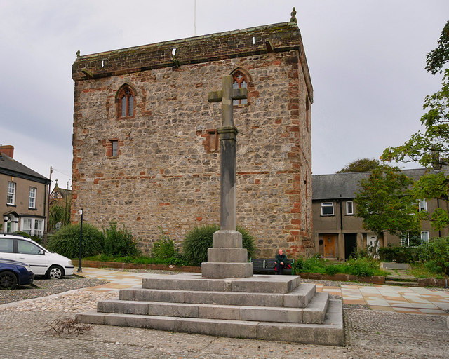 Dalton-in-Furness, Market Cross and Castle