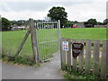 Anti-litter notice at an entrance to King George