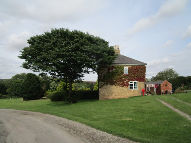 Park Cottages, Worlaby