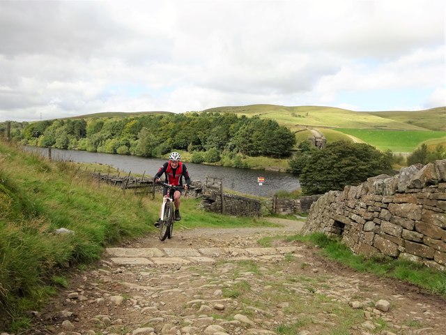 Tunshill Lane Pennine Bridleway © Michael Ely Cc By Sa20 Geograph Britain And Ireland 5571