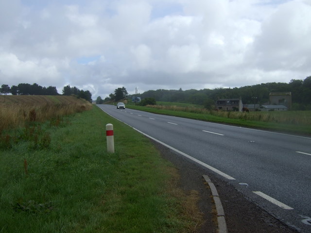 A90, Mill of Waterton © JThomas cc-by-sa/2.0 :: Geograph Britain and ...