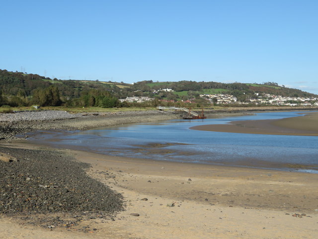 Coastline near Pwll © Gareth James cc-by-sa/2.0 :: Geograph Britain and ...