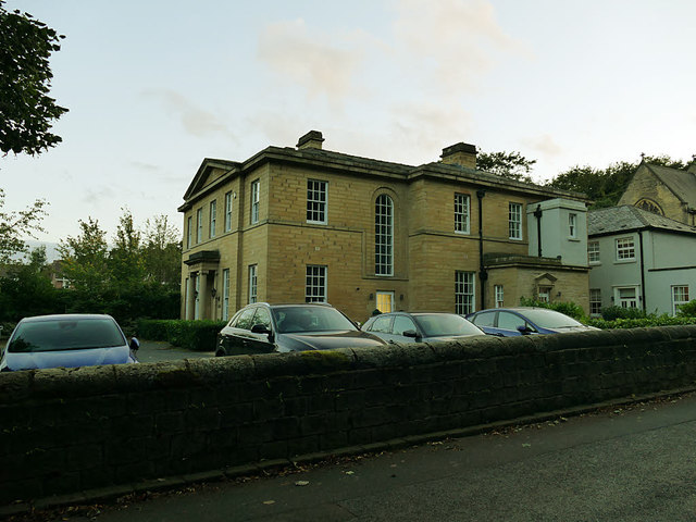 Lawns House, Chapel Lane, Farnley