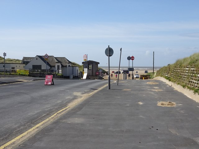 Road entrance to Ainsdale Beach