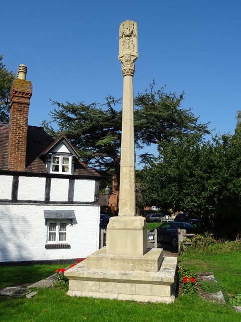 War memorial in Hanley Castle