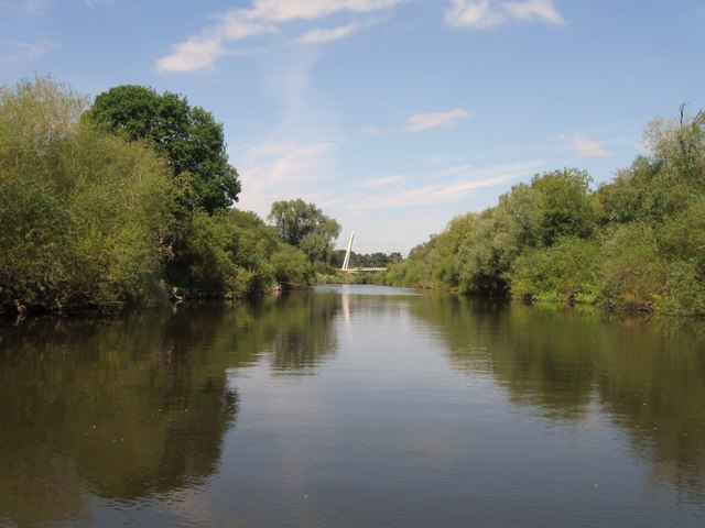 River Severn © Alex McGregor cc-by-sa/2.0 :: Geograph Britain and Ireland