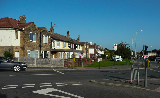 Houses along Stanningley Road at Swinnow