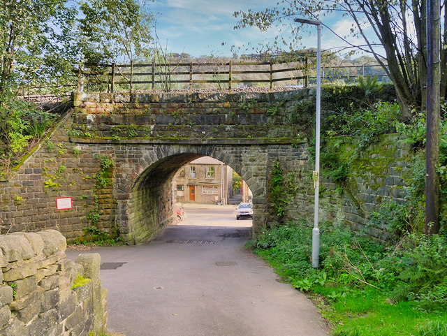 Bridge MVN2/121 Woodman Stony Lane © David Dixon cc-by-sa/2.0 ...