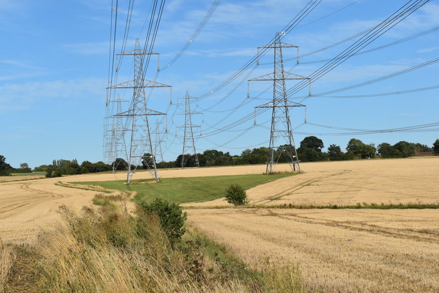 Electricity pylons, Akenham © Simon Mortimer :: Geograph Britain and ...