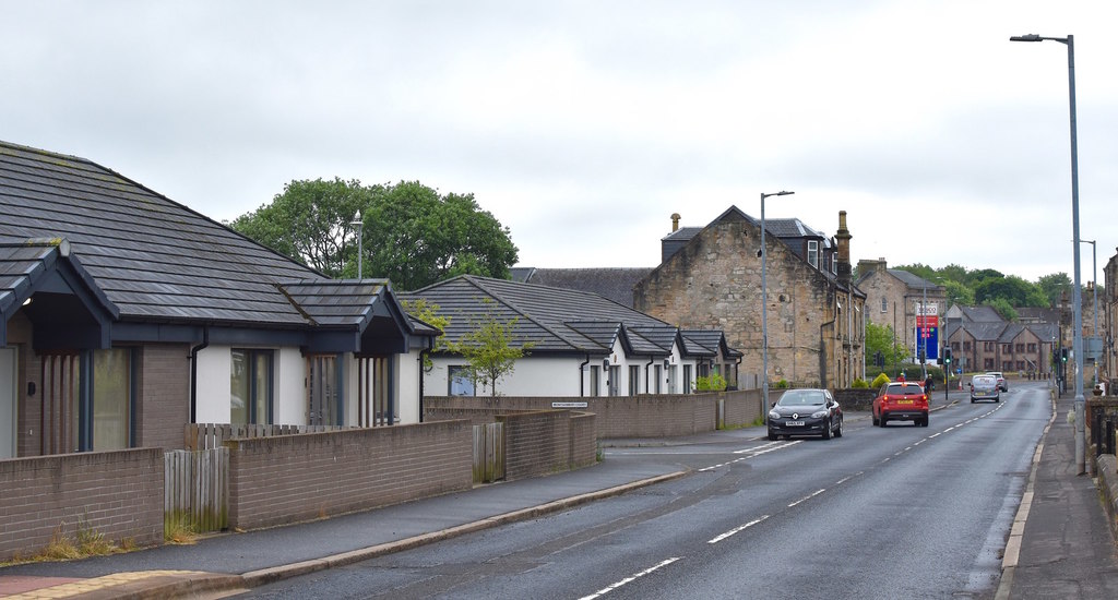 Stoneyholm Road/Bridgend, Kilbirnie,... © Mark S cc-by-sa/2.0 ...