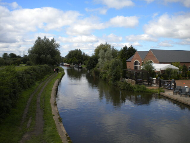 Trent & Mersey Canal south of Findern